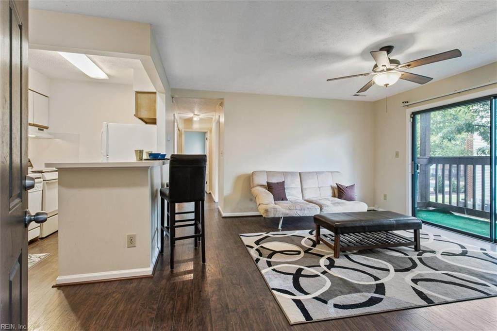 38 Wells Ct - Photo 1
