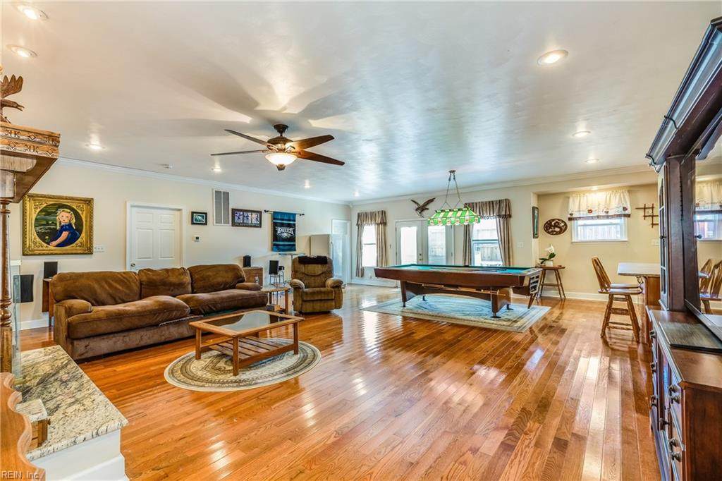 304 Crisfield Rd - Photo 1