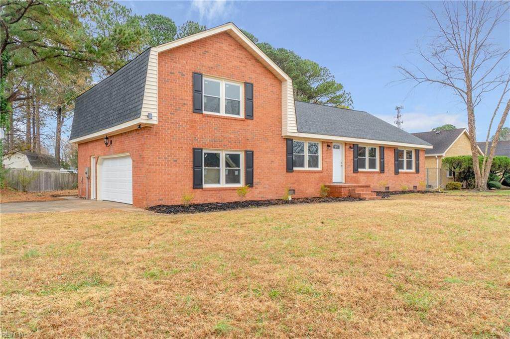 1632 Waterway Cir - Photo 1