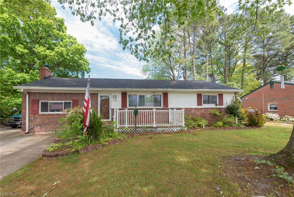 1008 Anoka Ave - Photo 1