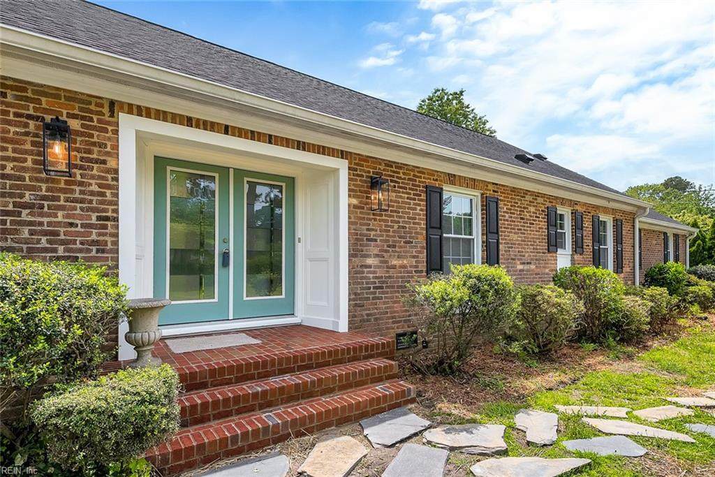 1129 Chumley Rd - Photo 1