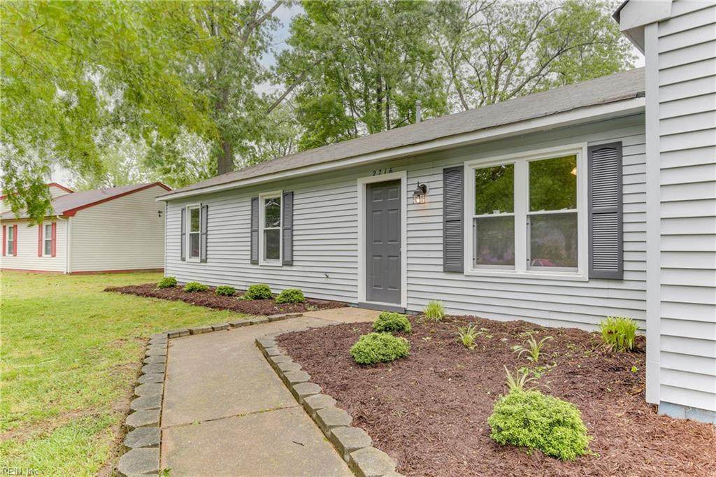 2716 Spinners Way - Photo 1