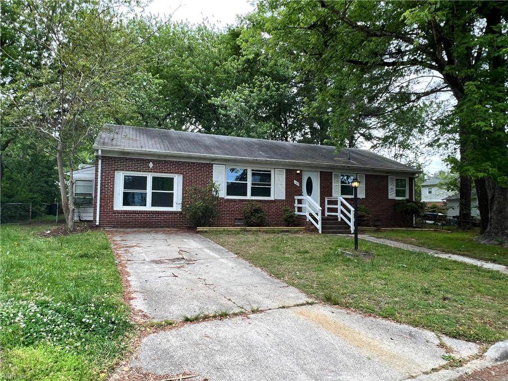 103 Glenn Cir - Photo 1