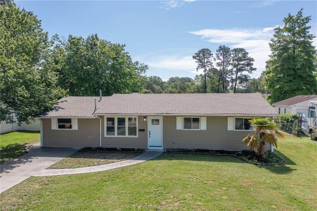720 Farnham Ln - Photo 1