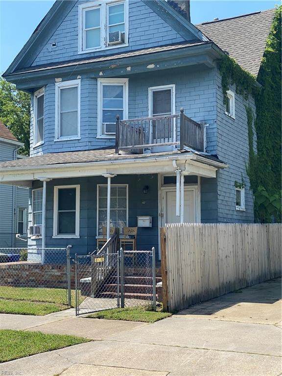 657 29th St - Photo 1