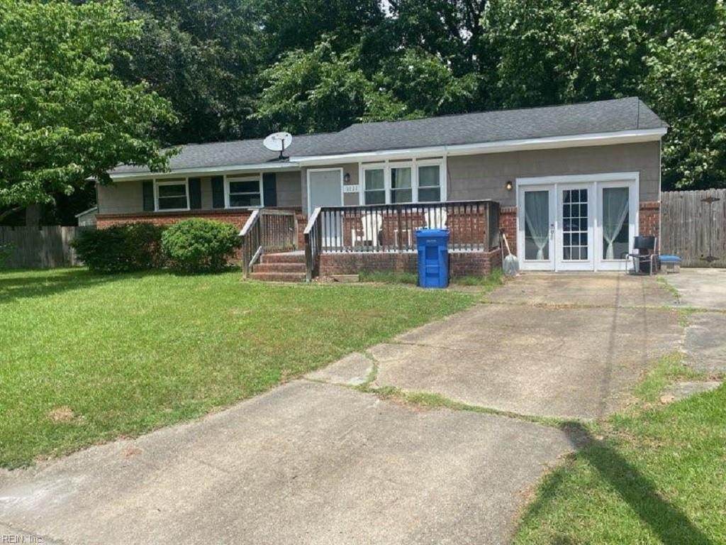 1821 Lockspar Ct - Photo 1
