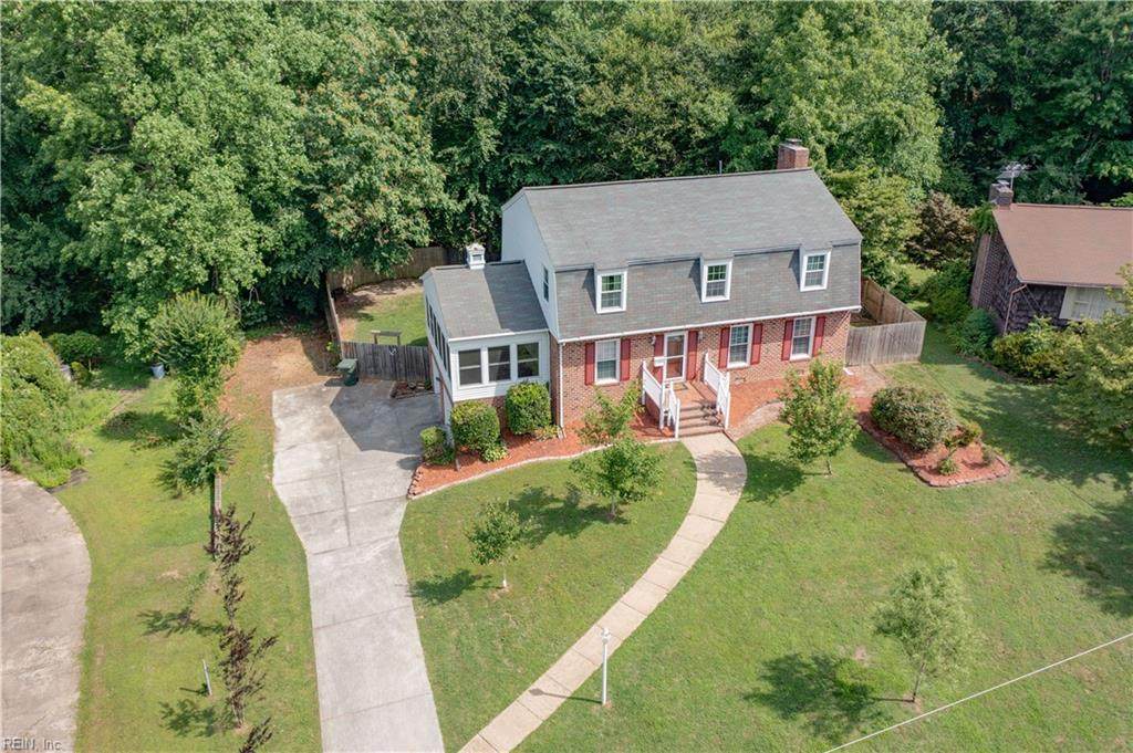 135 Tuckahoe Drive - Photo 1
