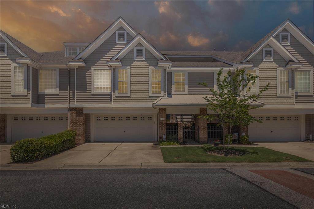 1005 Bay Breeze Dr - Photo 1