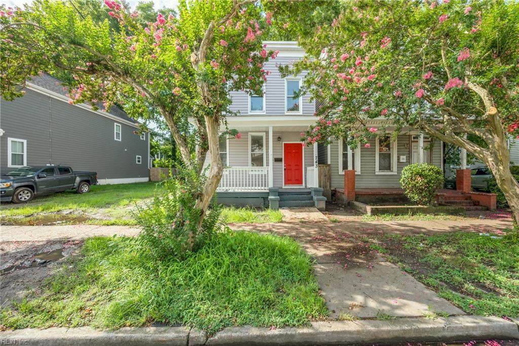 743 B Ave - Photo 1