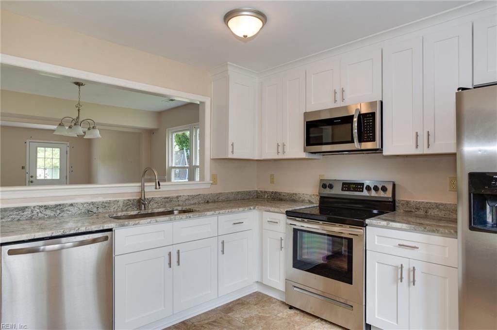 2412 Casey Ct - Photo 1