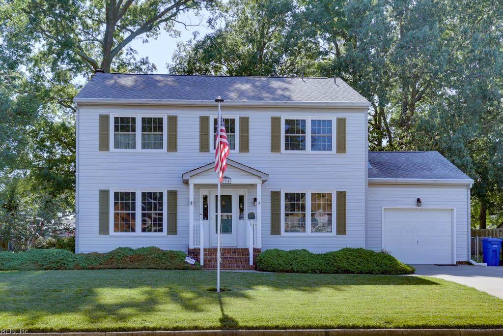 694 Village Green Pw - Photo 1