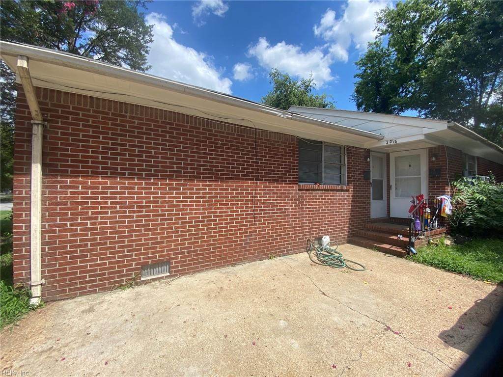 3015 Dana St - Photo 1