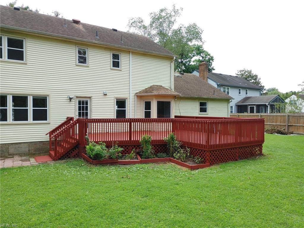 4916 Brookeway Dr - Photo 1