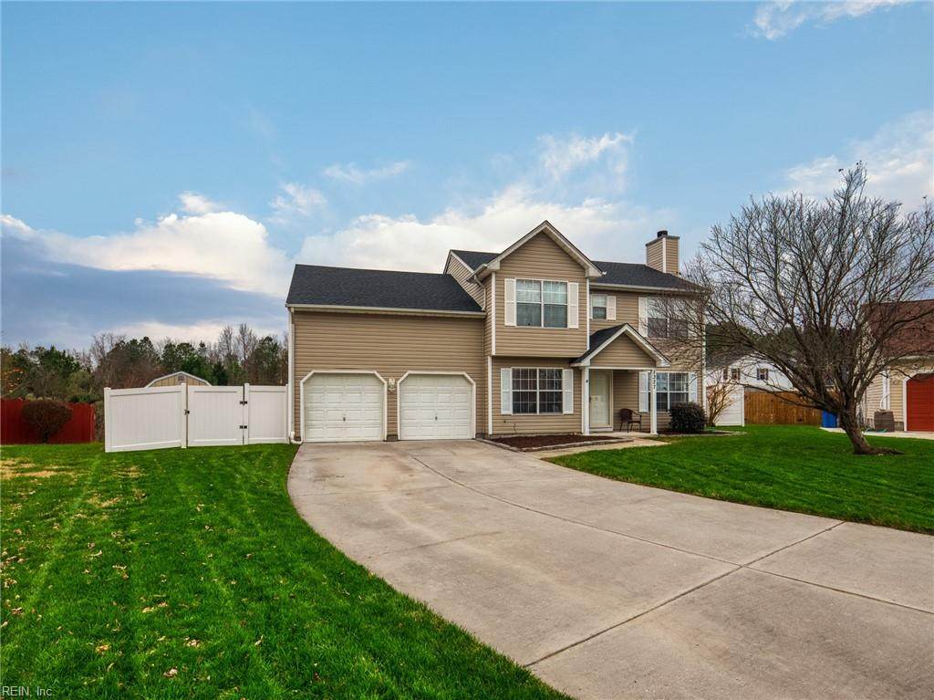 1327 Pinecroft Ln - Photo 1