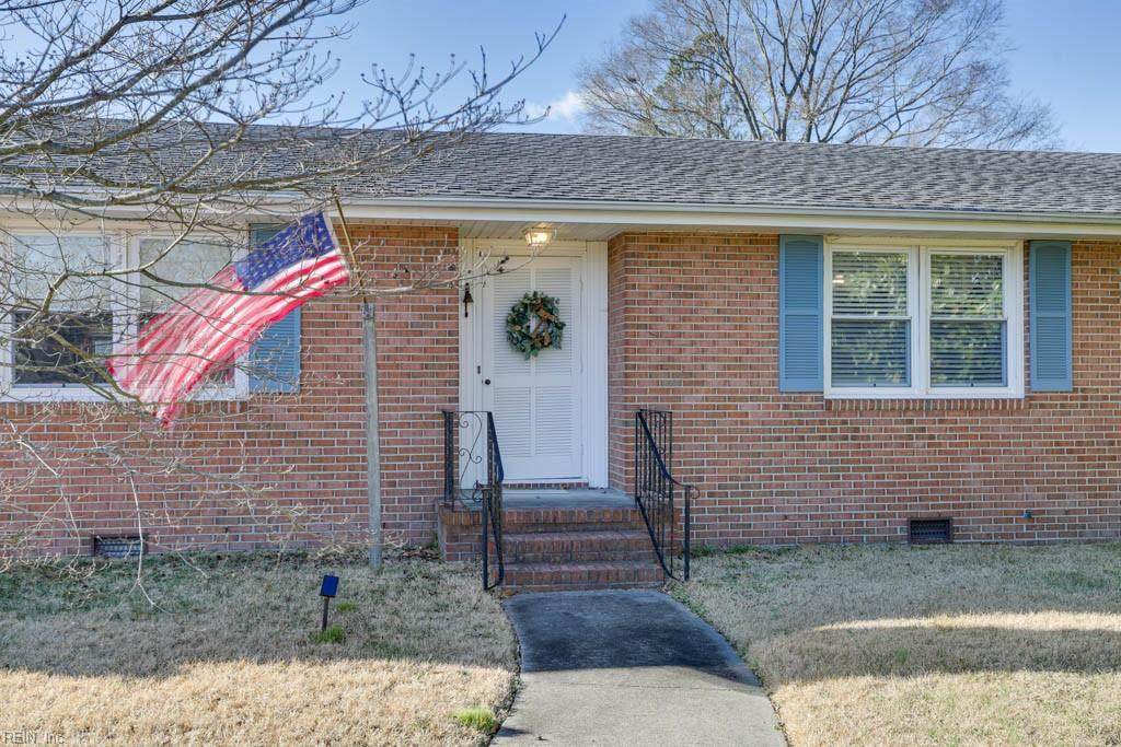 5041 Shoulders Hill Rd - Photo 1