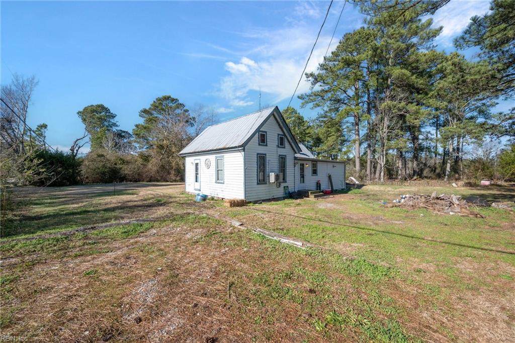 9753 Maryus Rd - Photo 1
