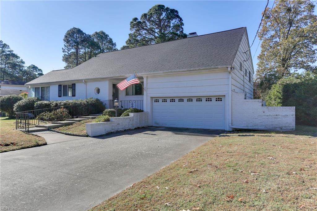 5100 Lake Cir - Photo 1