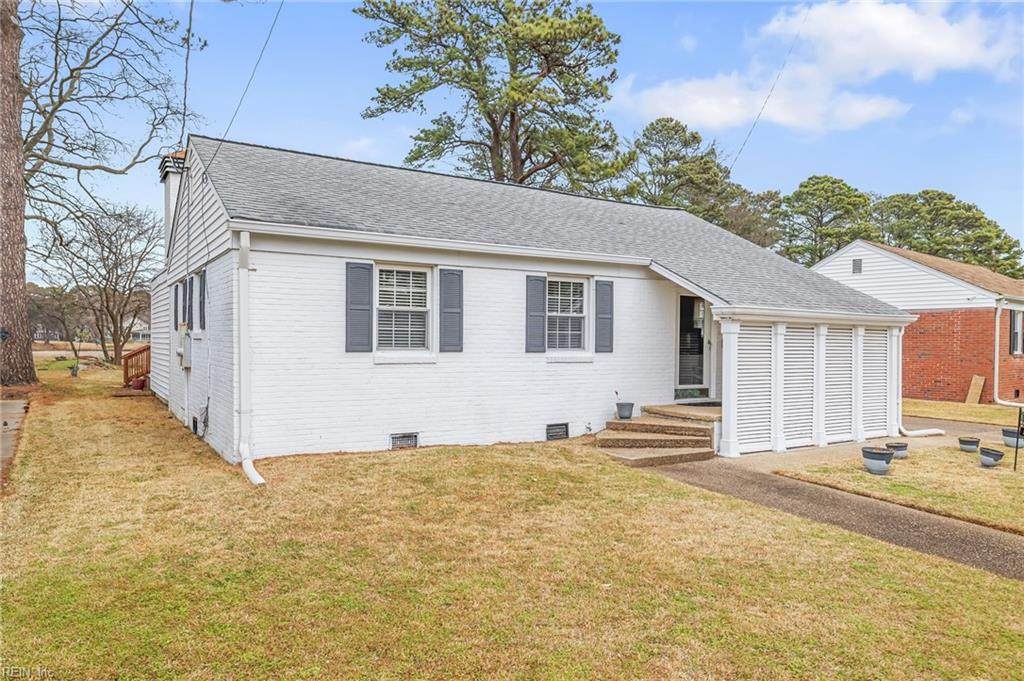 552 Summers Dr - Photo 1
