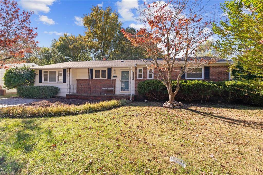 8319 Quincy St - Photo 1