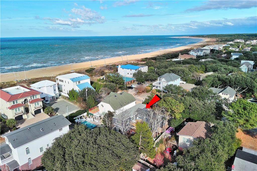2309 Oak St - Photo 1
