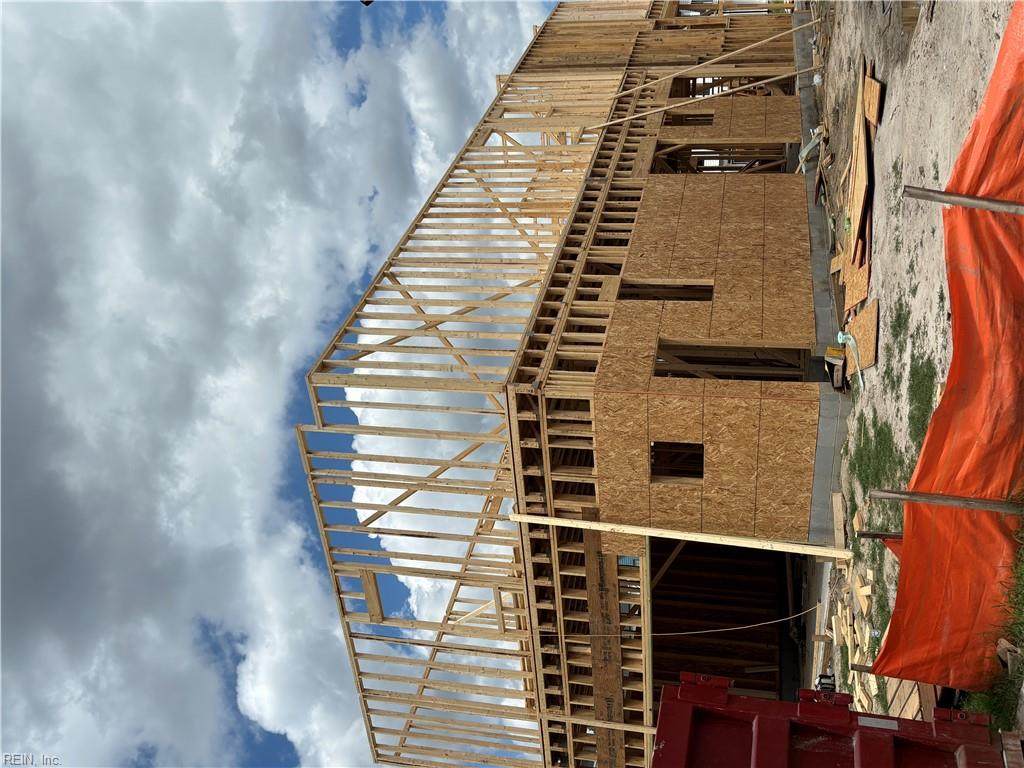 909 Calhoun Way - Photo 1