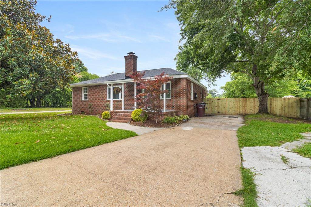 1512 Shell Rd - Photo 1