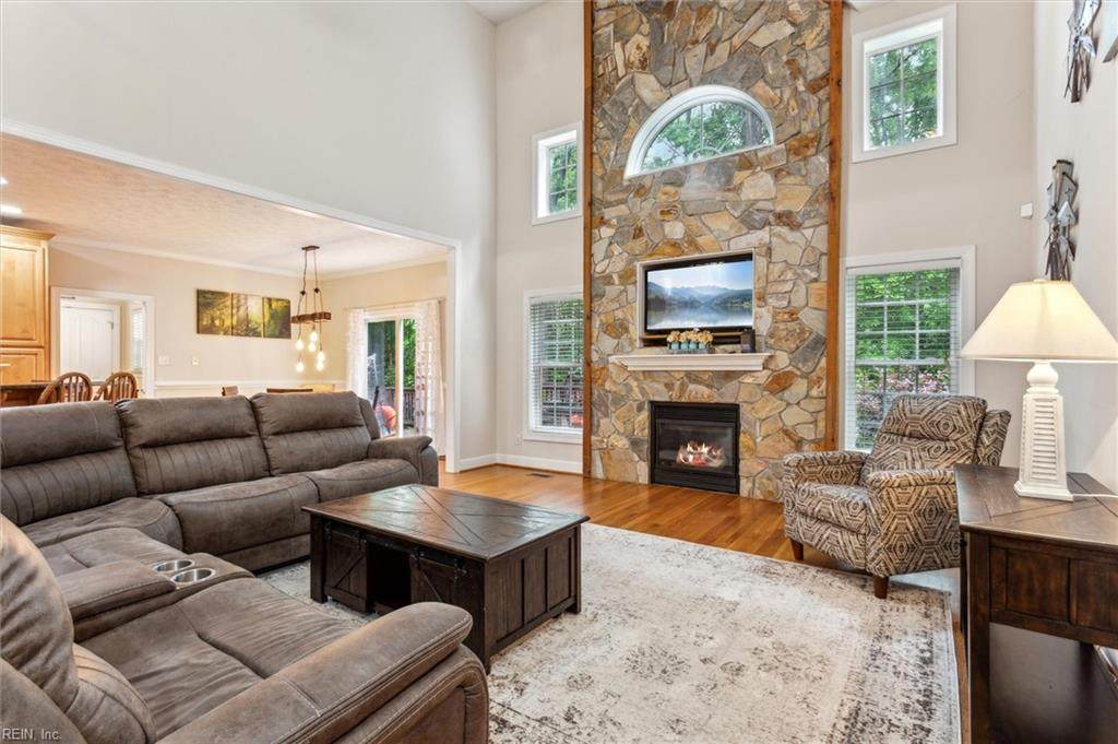 3280 Windsor Rdg - Photo 1