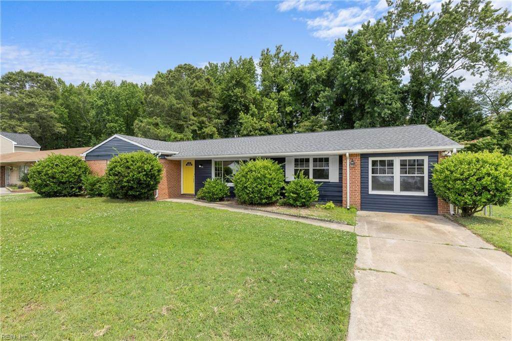 1329 King Arthur Dr - Photo 1