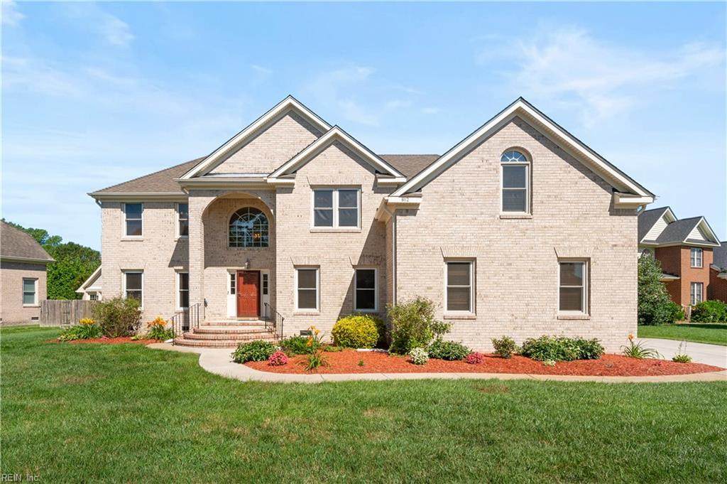 812 Wakedale Arch - Photo 1