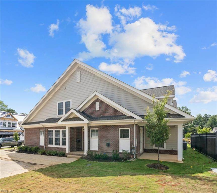 1240 Treviso Bay - Photo 1