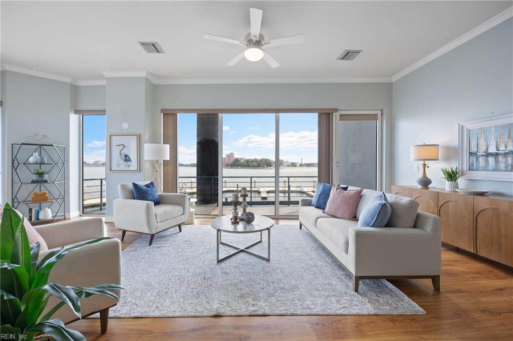 40 Rader St - Photo 1