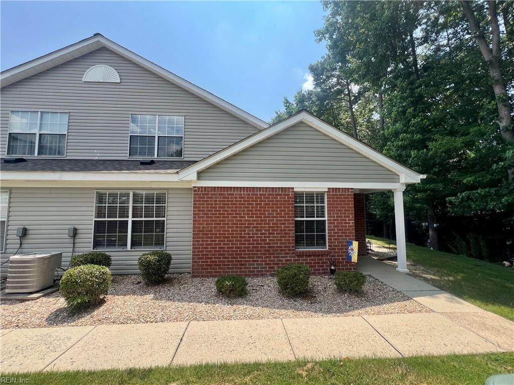 703 Oak Mill Ln - Photo 1