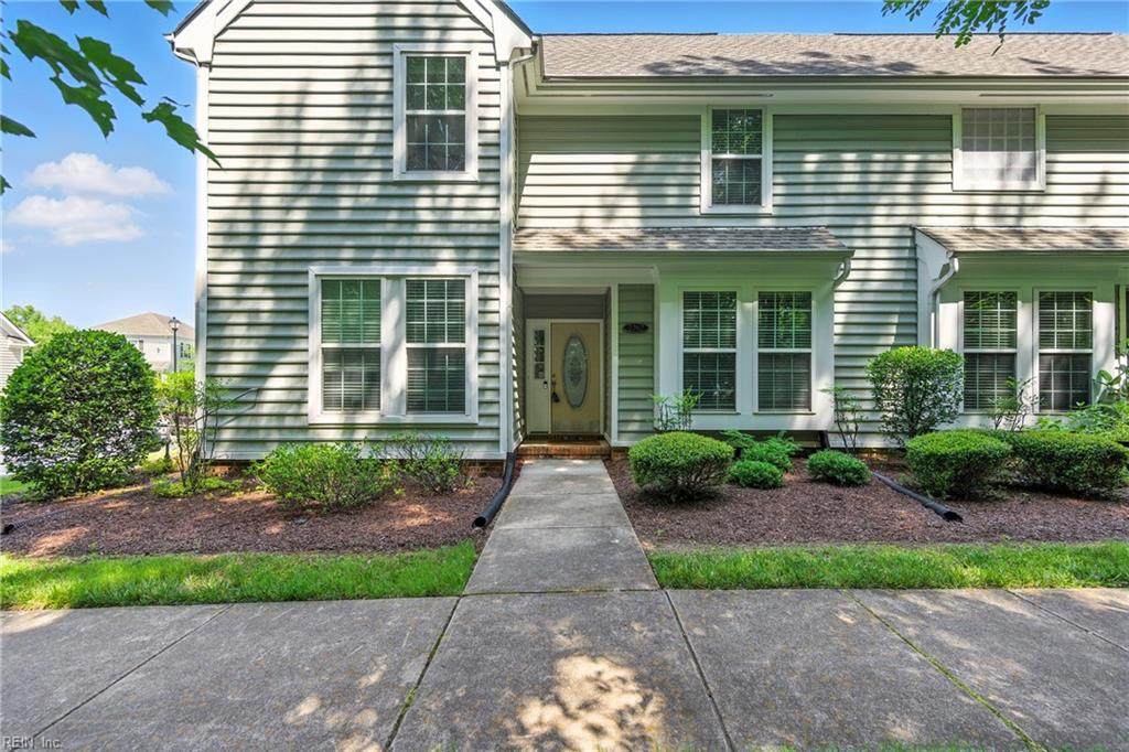 2262 Humphreys Dr - Photo 1