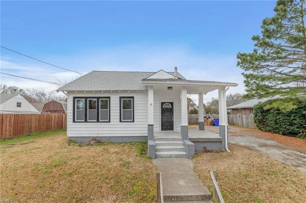 110 Bay Ave - Photo 1