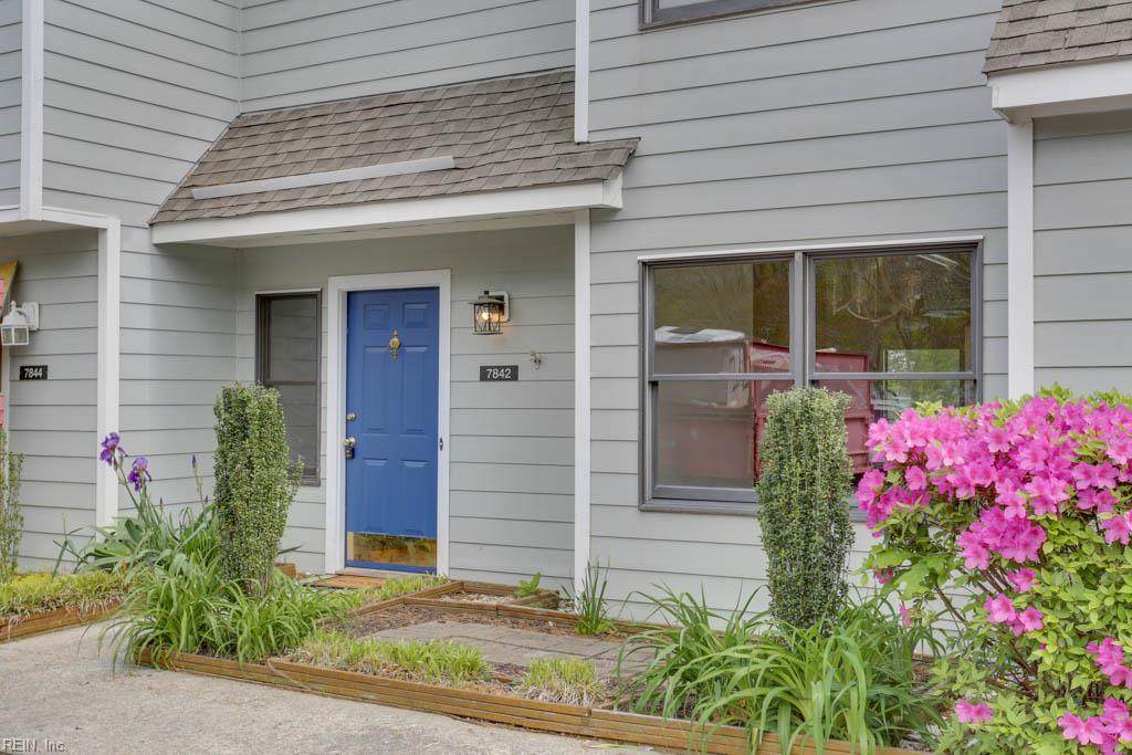 7842 Sunset Dr - Photo 1