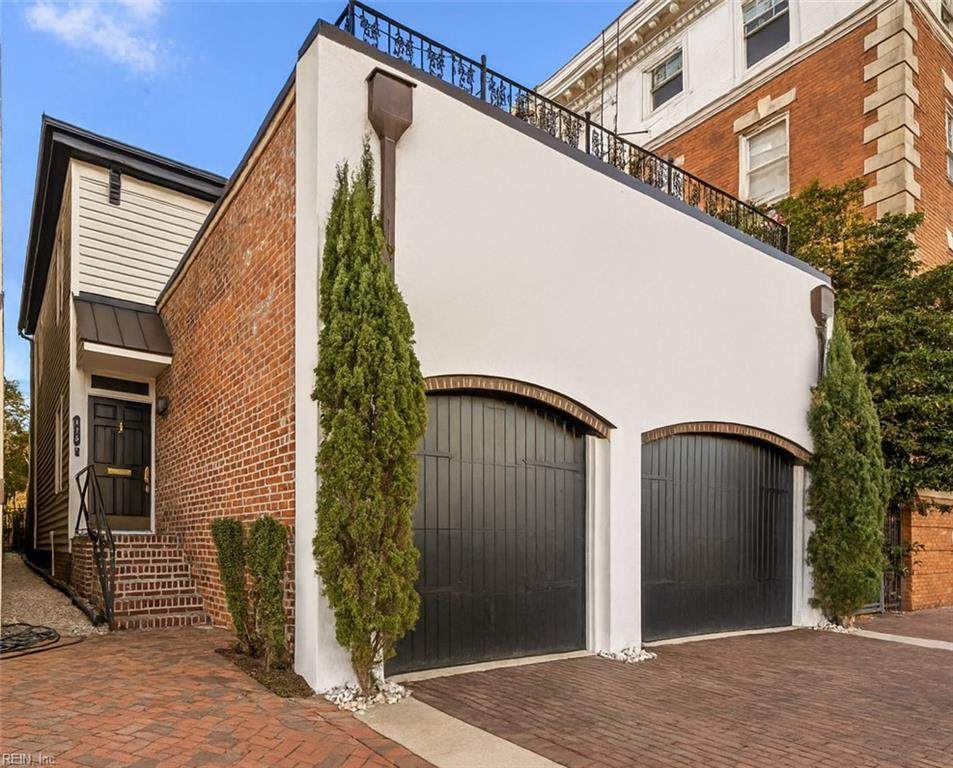 425 York St - Photo 1