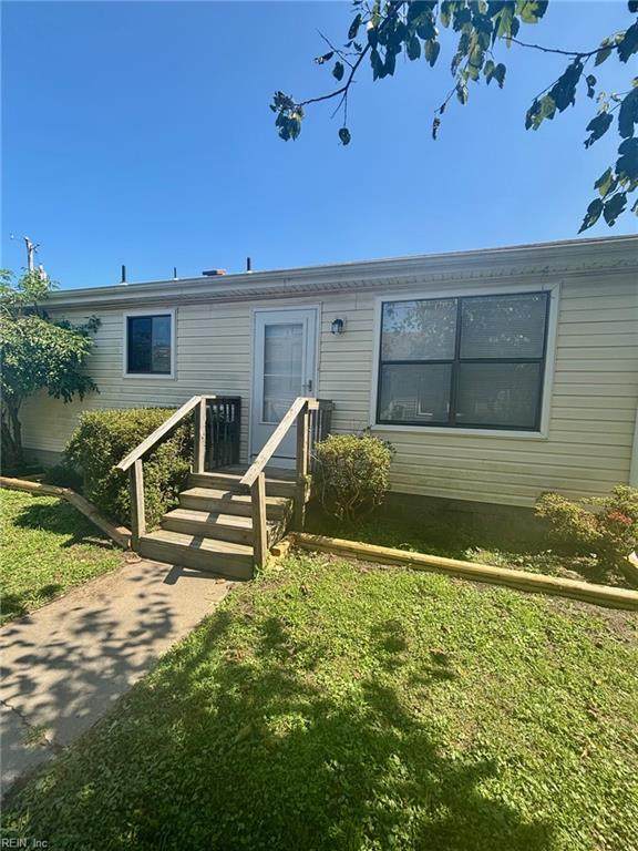 4631 Coronet Ave - Photo 1