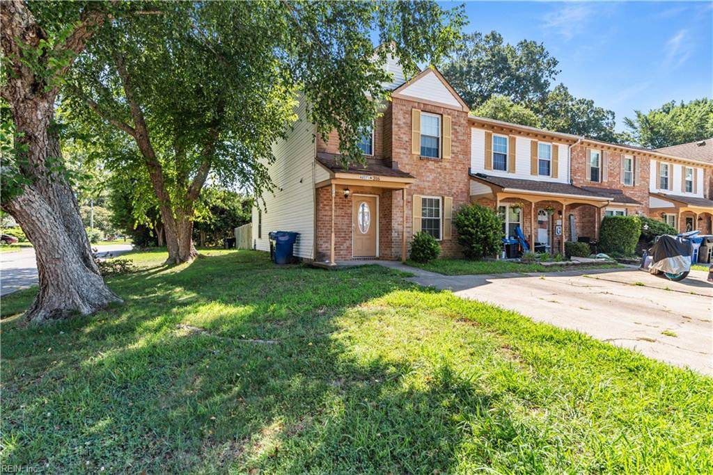 316 Seeman Ct - Photo 1
