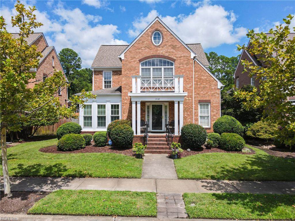 318 Walt Whitman Ave - Photo 1