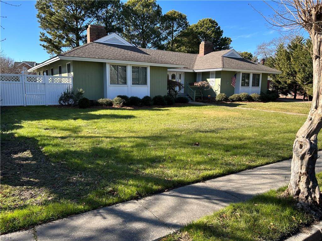 208 Washington Street St - Photo 1