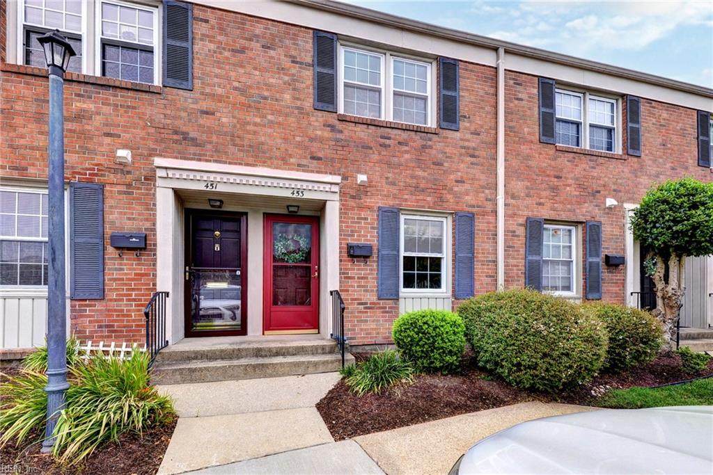 453 Bridge St - Photo 1
