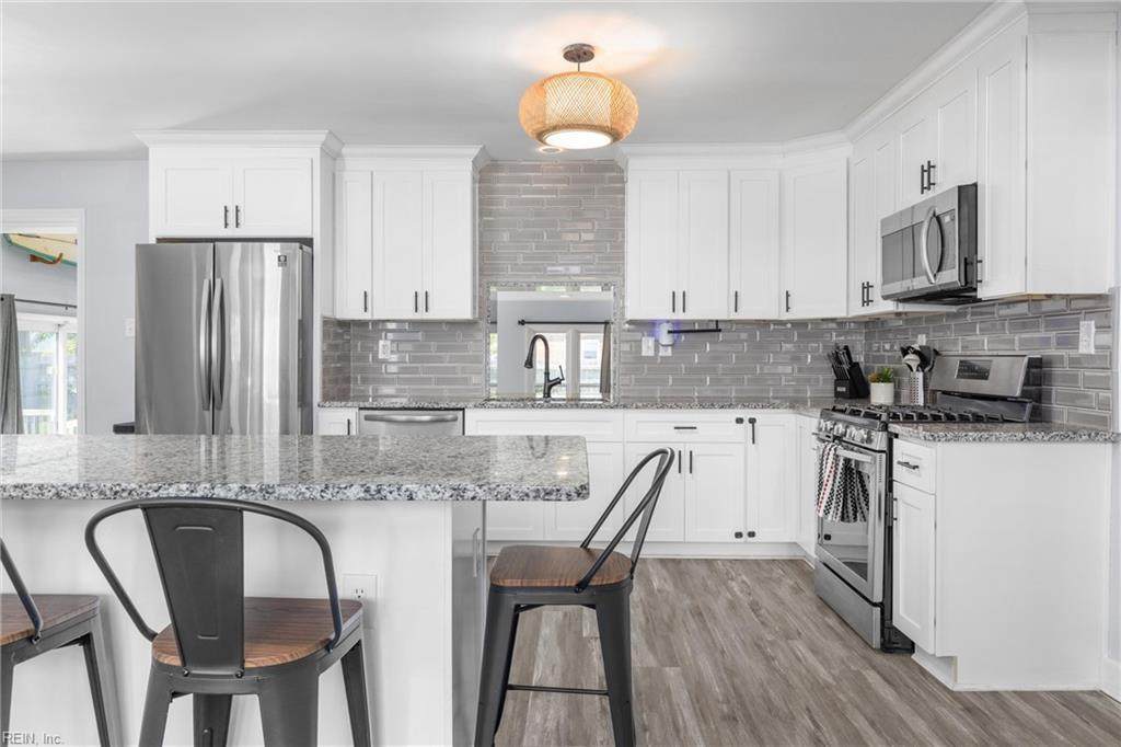 1729 Greenhouse Rd - Photo 1