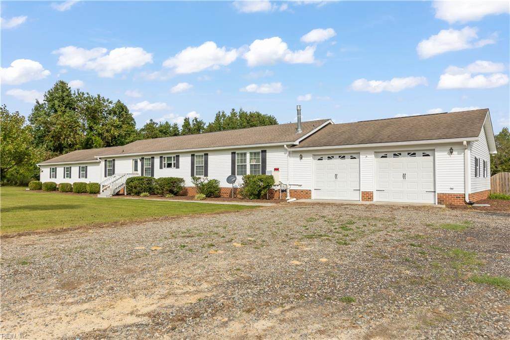 8029 Pinetta Rd - Photo 1