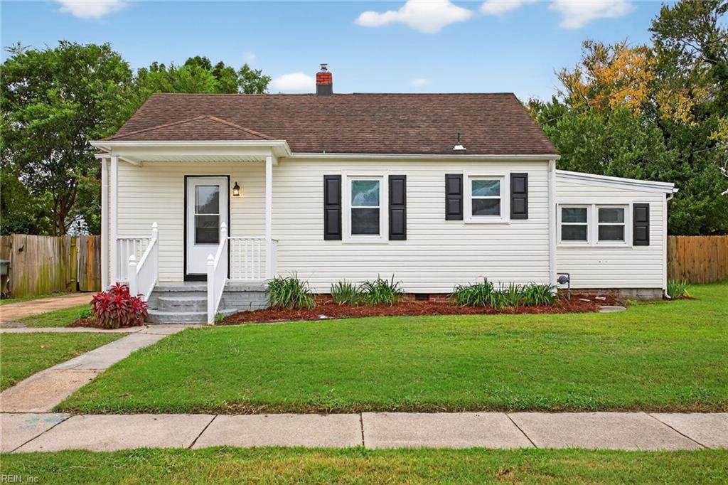 3517 Essex Cir - Photo 1