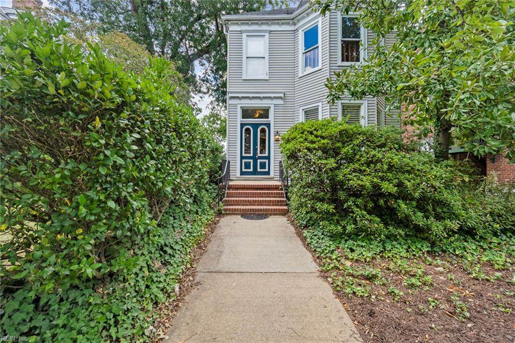 407 Warren Cres - Photo 1