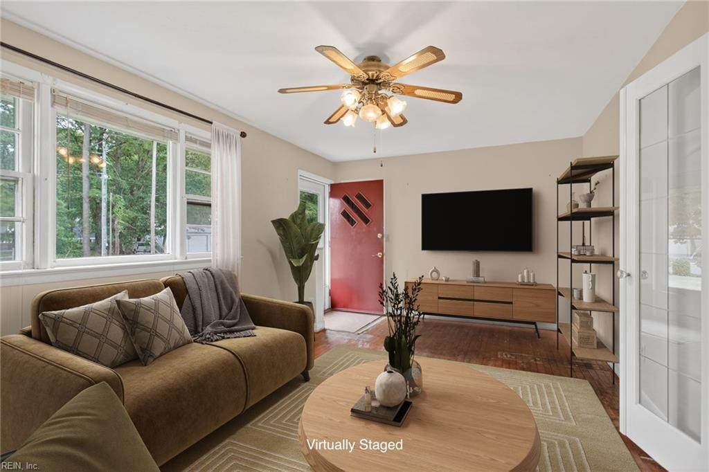 352 Hurdle Dr - Photo 1