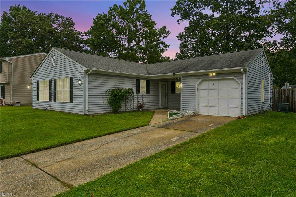 230 Anne Dr - Photo 1