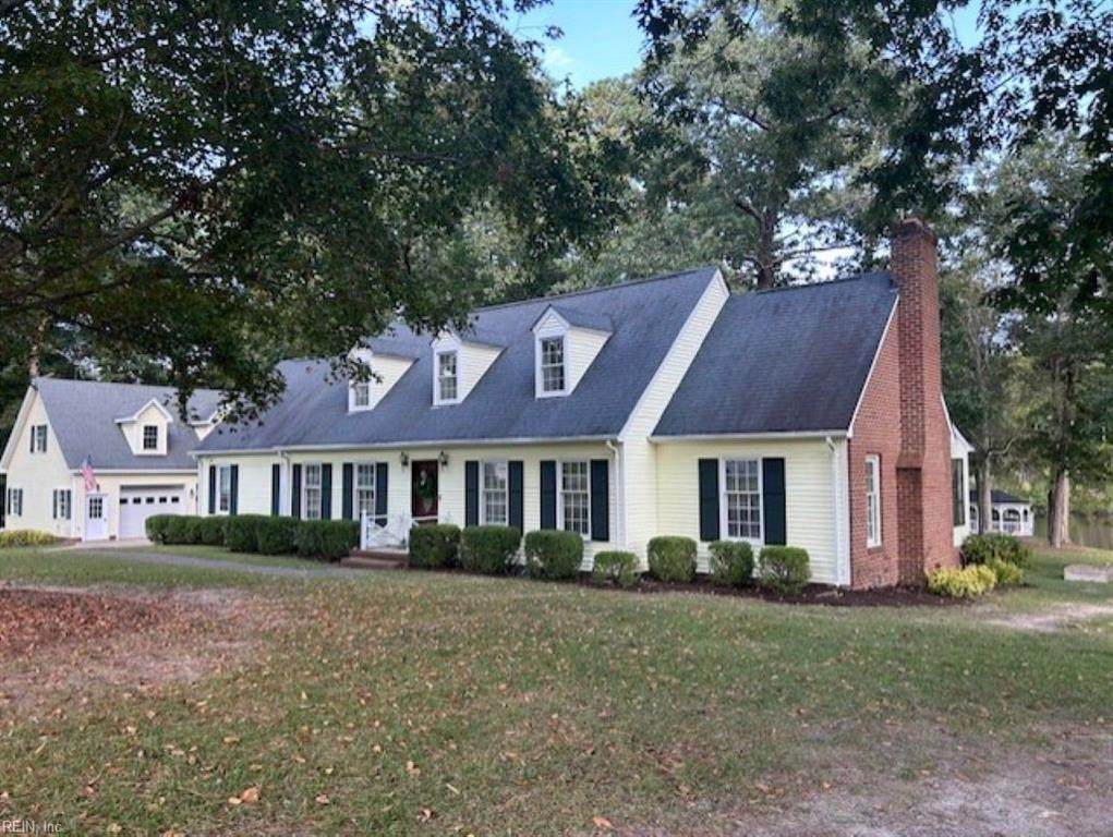 19071 Lakeside Dr - Photo 1