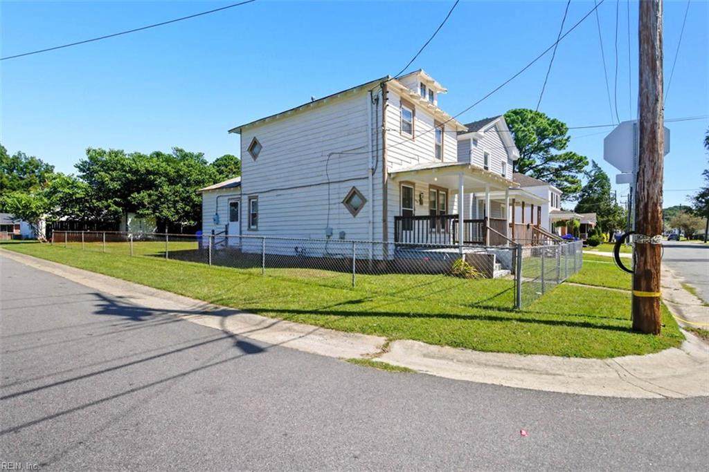 632 Brook Ave - Photo 1