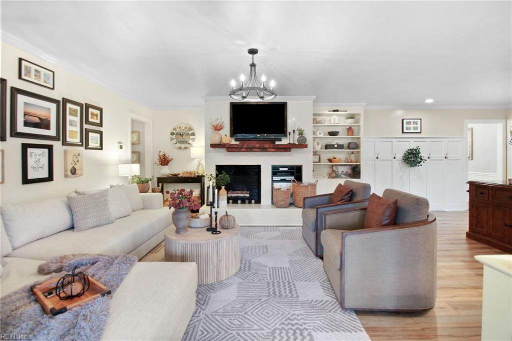 603 Azalea Ct - Photo 1